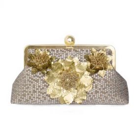 GOLDEN MAGNOLIA ON HONEYCOMB CLASSIC: SARAHS BAG - ديلسي حقيبة صغيرة محمولة باليد